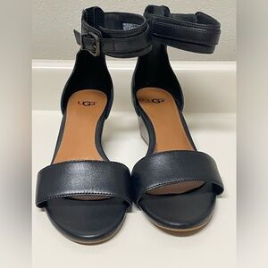 UGG 8.5 Char Black Leather Ankle Strap Wedge Sandal